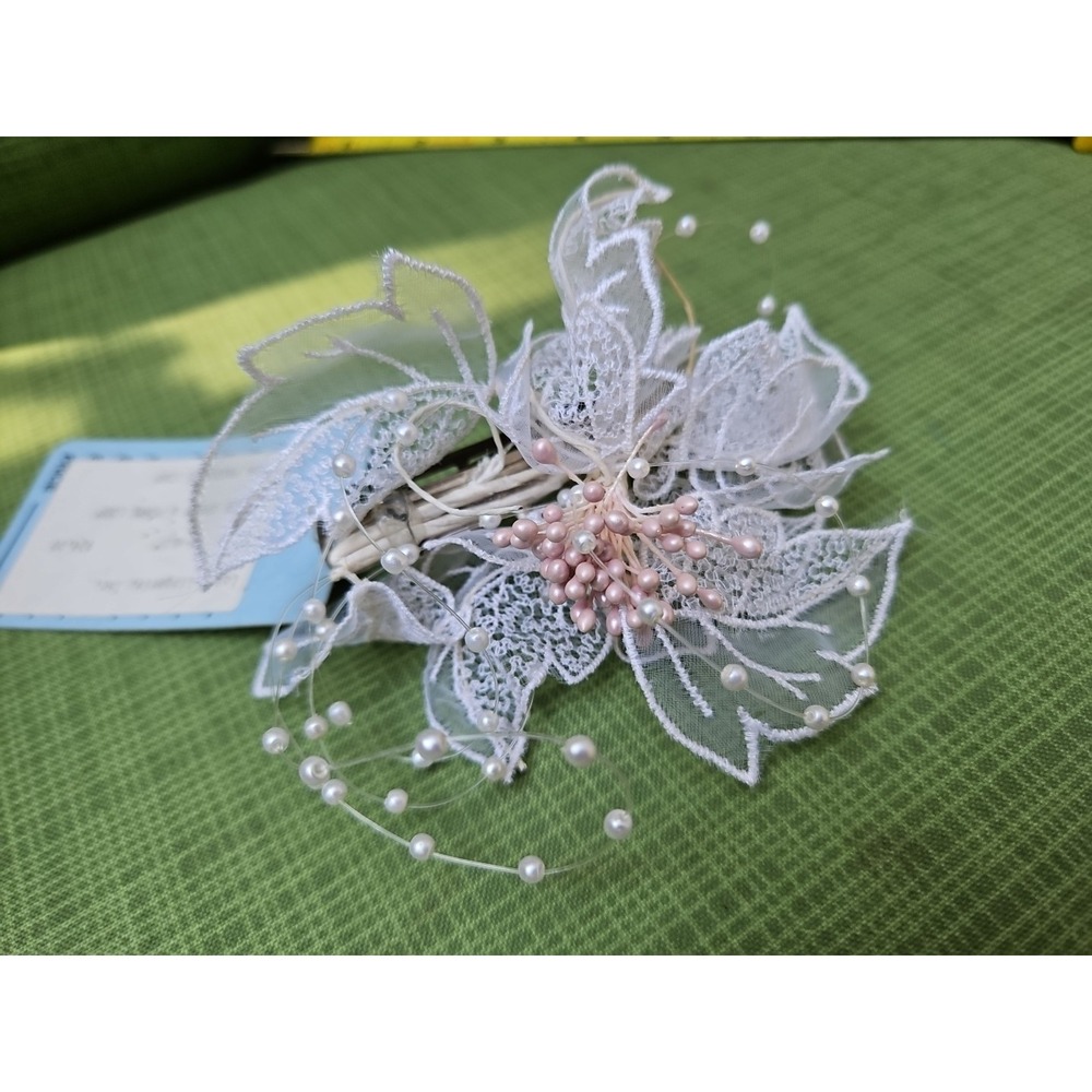 Hair Barrette Bridal Flower Pearls Spray Headpiece Wedding Lace Pink 80s Y2K - Picture 3 of 7
